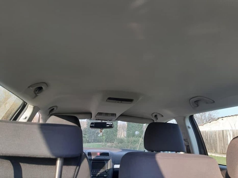 Tapitare, retapitare plafon, stalpi, usi, etc