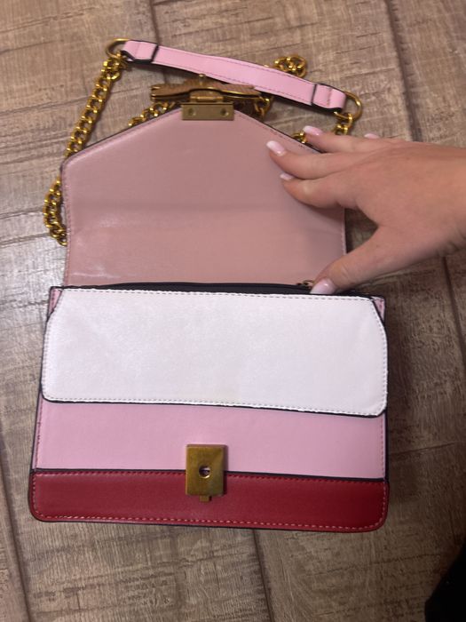 Чистонова дамска чанта