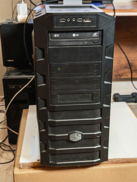 Офис Компютър + 24" DELL UltraSharp U2410 IPS монитор