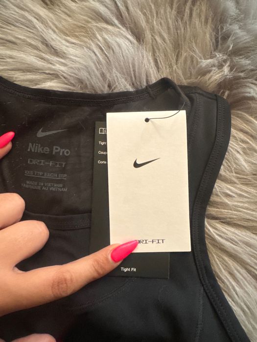 Спортен потник/Топ NIKE