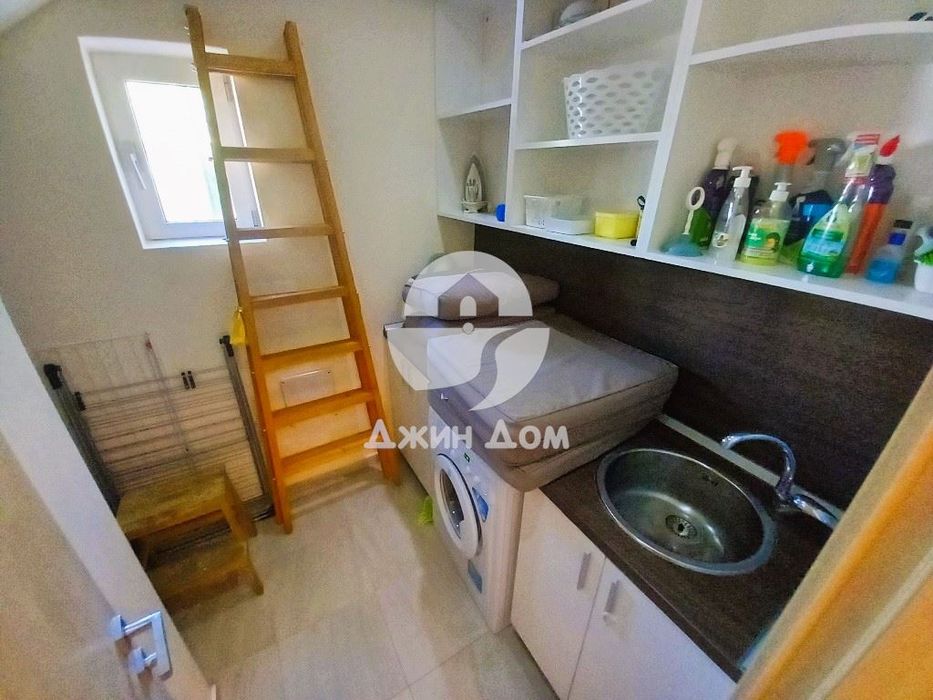 Продава се Къща в Бургас, Сарафово - 220 кв.м за 1300 €/кв.м - Снимка #5
