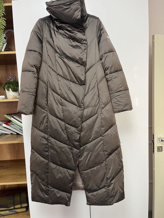 Продам зимний пуховик