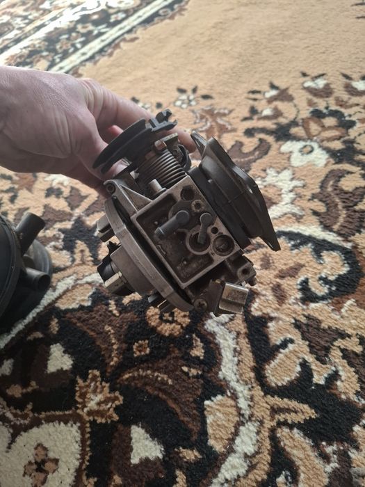 Продам моник пассат б3