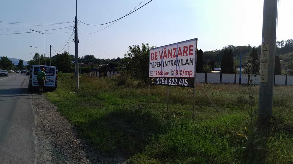 Teren de vanzare Onesti(iesirea spre Brasov)