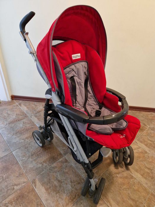 Продавам детска количка PEG PEREGO  Pliko P3