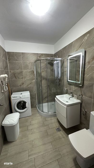 Închiriez apartament 2 camere in complex Alezzy