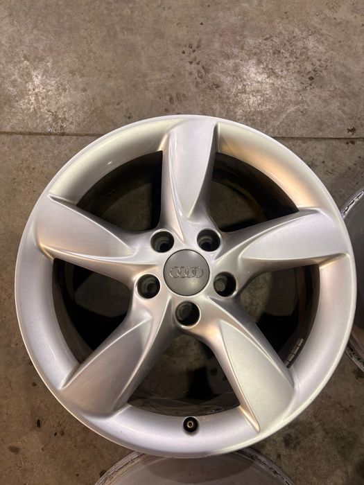 Jante 17 Originale Audi Q3, Q5, A3,A4, A6, Tiguan et