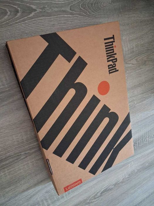 Lenovo ThinkPad E16 Gen 1 / i5-1335U / 16 GB / 256 GB