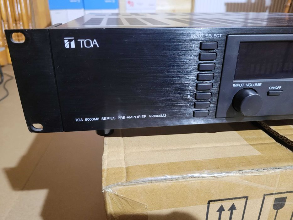 Amplificator profesional TOA M-9000M2 cu MIXER matricial modular