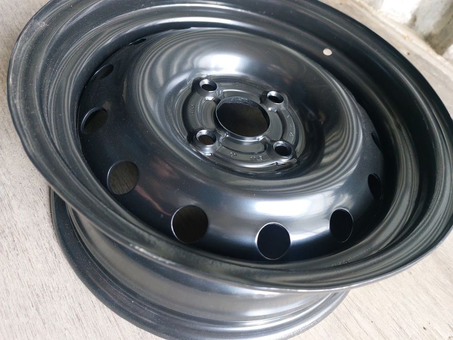 15 R  Diska koera 4 ta Damas Labo tushadi