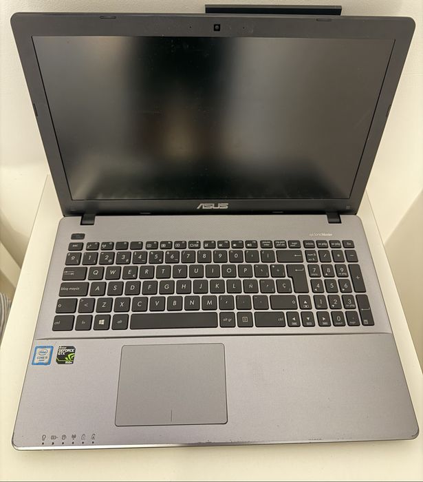 Laptop ASUS i5 SSD 500GB GTX 950M