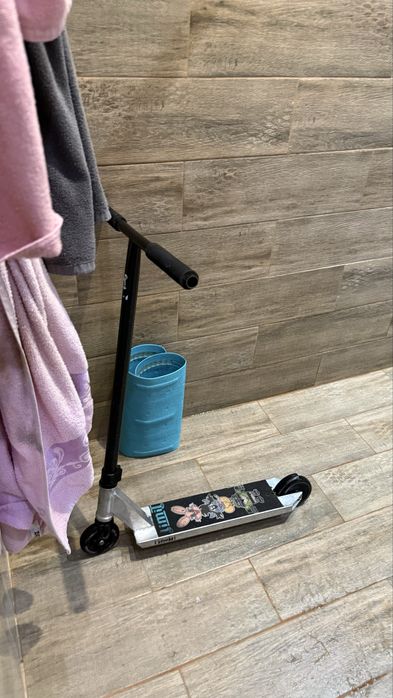 Самокат Limit трюковой