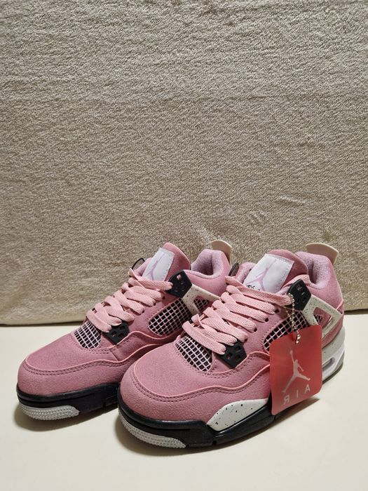 Retro   4   pink