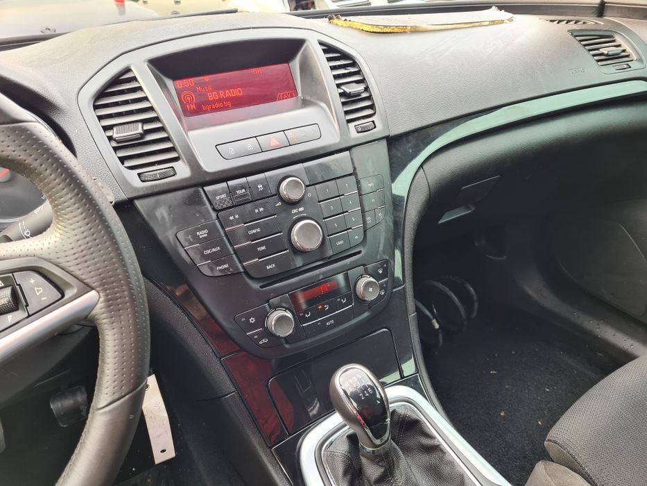 Опел Инсигниа 2.0.турбо, бензин, 220,к.с на части.