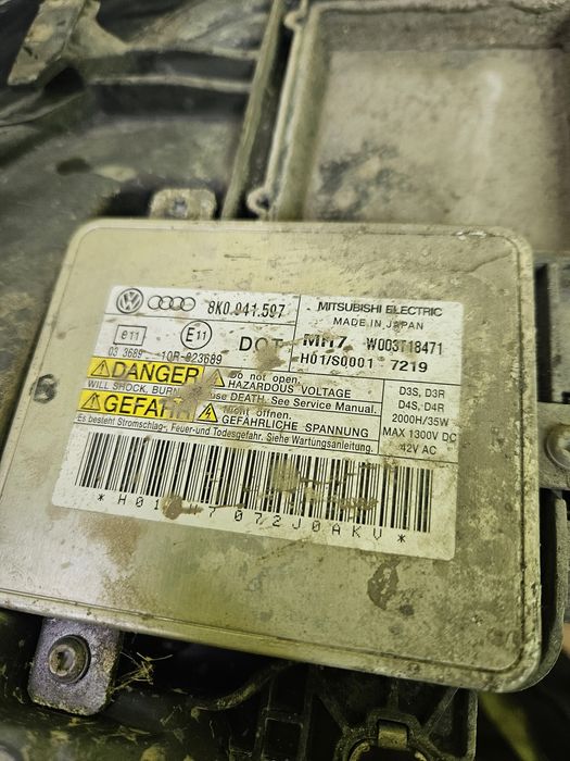 Оригинални ксенонови фарове пълен комплект за ауди а5 2008г 8t audi a5