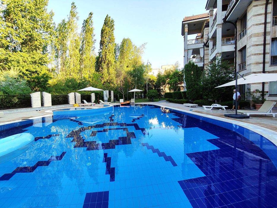 Продава се Тристаен апартамент в к.к. Слънчев бряг - 206 кв.м за 2015 €/кв.м - Снимка #13