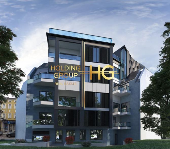 Продава се Тристаен апартамент в Варна, Център - 170 кв.м за 2789 €/кв.м - Снимка #10