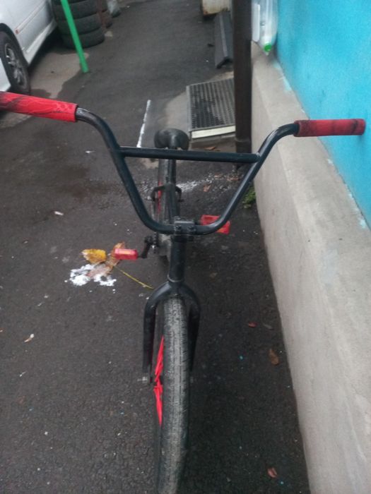 Продам бмх mission