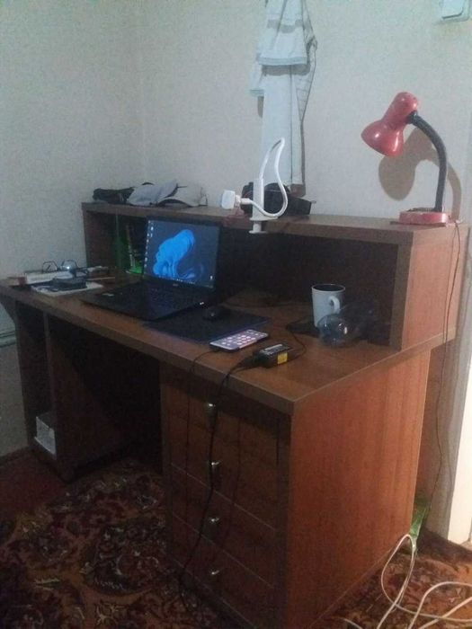 stol ofis uchun qulay