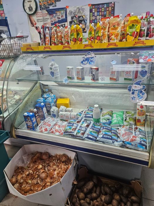 Продам оборудование для магазина