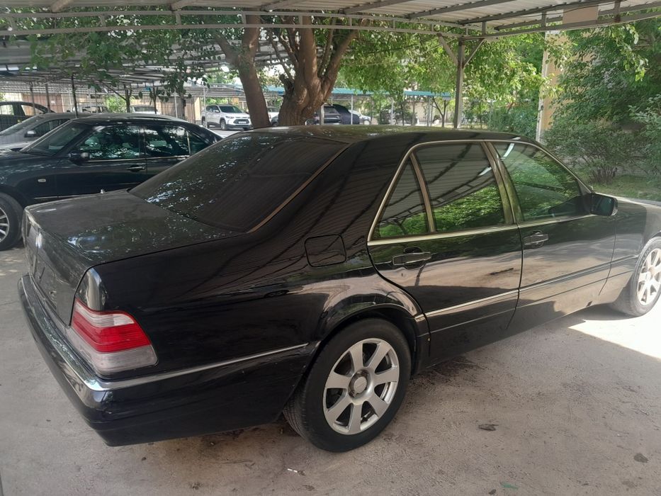 Мерседес бенс 140