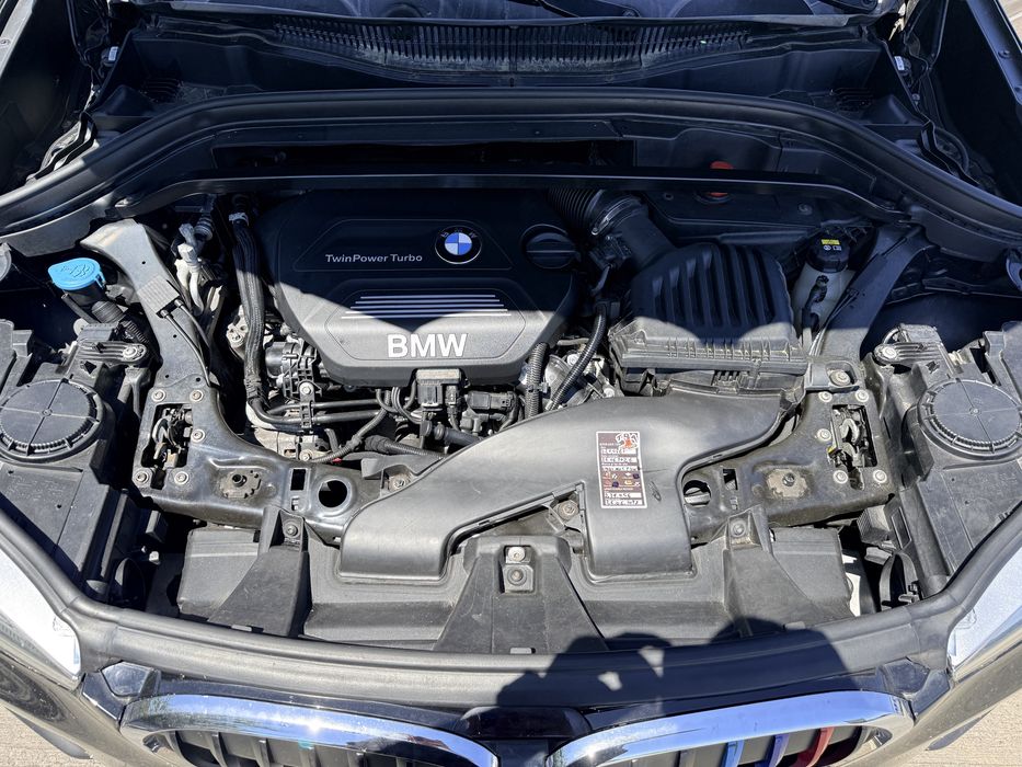 BMW X1 motor blocat