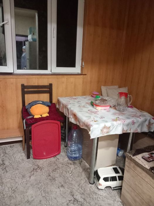 Сотилади 3/3/4 Коракамиш 2/4