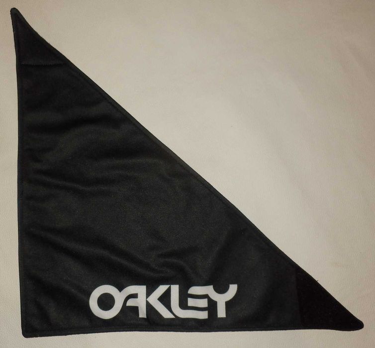 Masca fata, dublata OAKLEY cu scaiet, polartec LICHIDARE STOC!