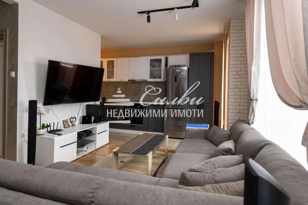 Продава се Мезонет в Шумен, Добруджански - 120 кв.м за 1600 €/кв.м - Снимка #1