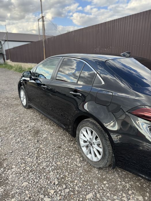 Продам Toyota Corolla 2021 года