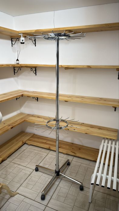 Стойка для брюк, ремней, палантин, платков