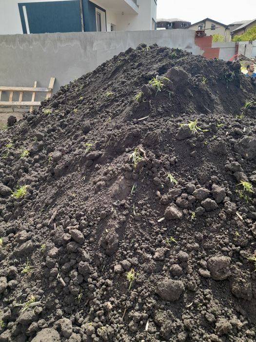 Pamant de umplutura pământ negru pamant gradina nisip piatra balast