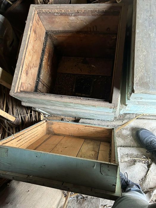 Центрофуга за мед,кошери и рамки.