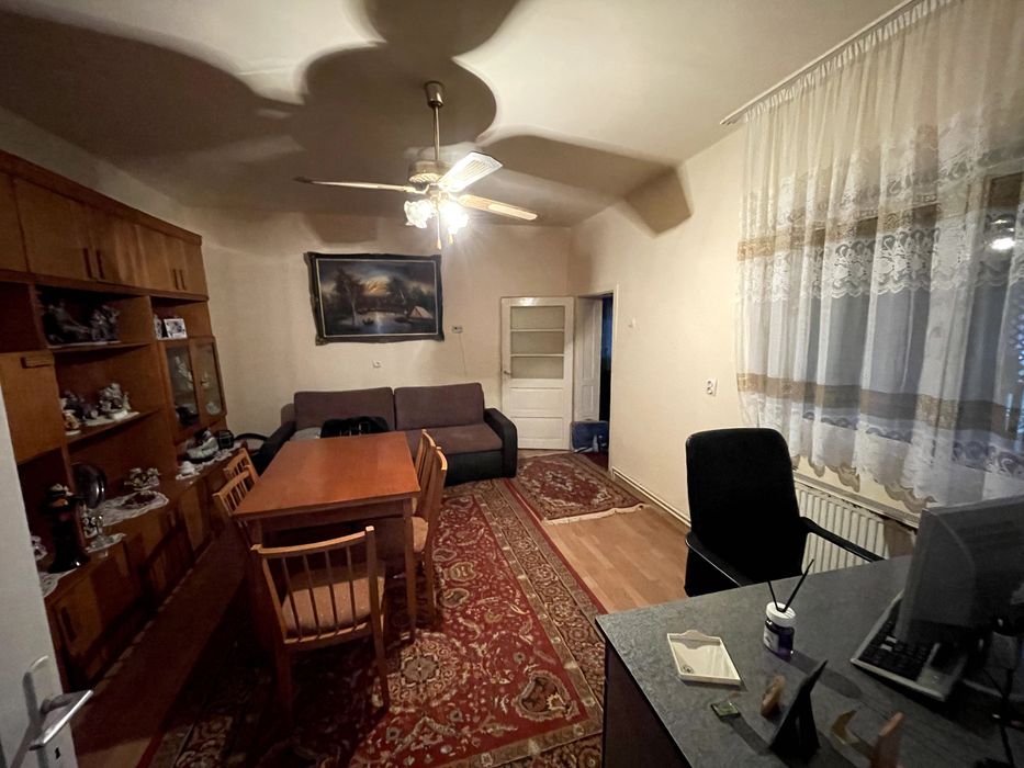 Casă 3 cam, centrală, garaj si pivniță – Balda, Mureș - Teren: 674 mp