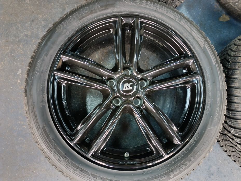 Jante aliaj Toyota Lexus anv. 225 50 18 Hankook iarnă noi 2023 senzori