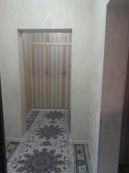 Dom sotiladi SROCHNA 3 xonali