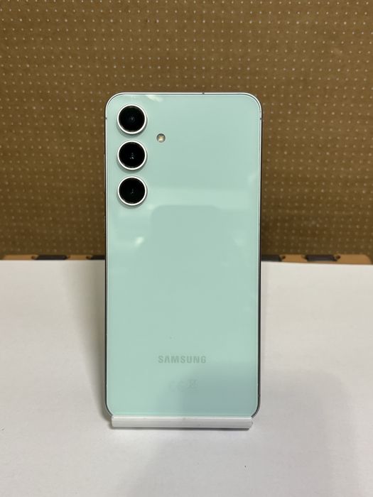 MDM vinde: Samsung s24 FE, 128GB, Mint Green.
