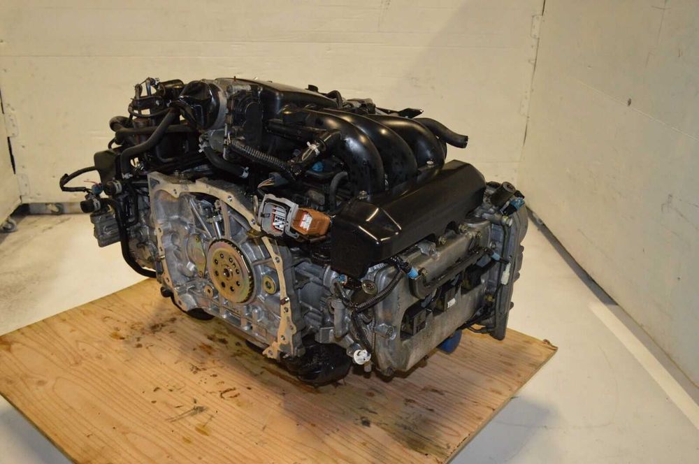 EZ30 Subaru Двигатель