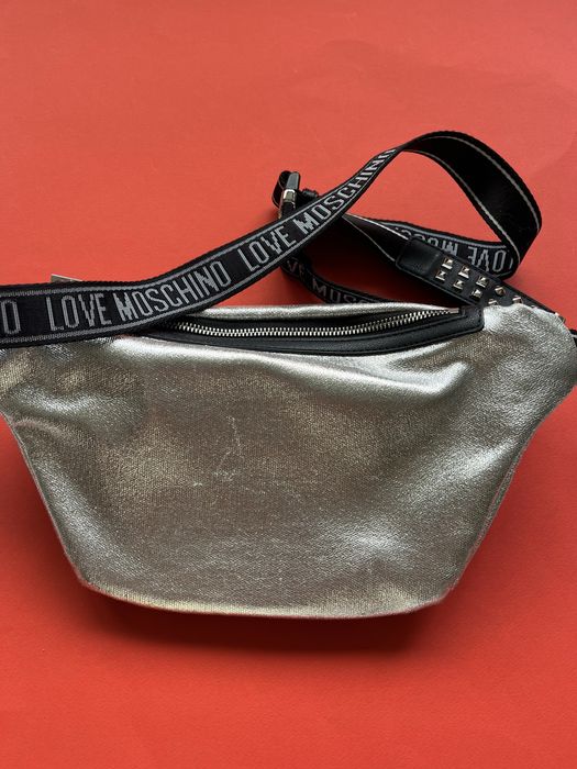 Moschino LOVE  - Оригинал