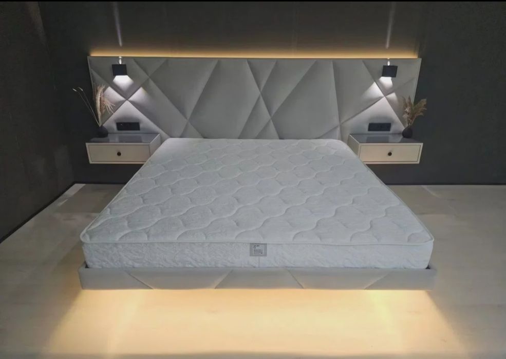 Парящая кровать с