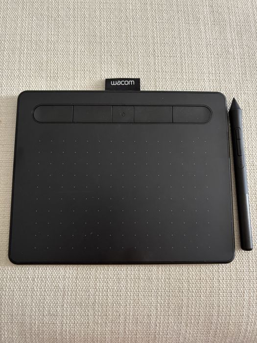 Tableta grafica WACOM Intuos S Bluetooth - stare aproape noua
