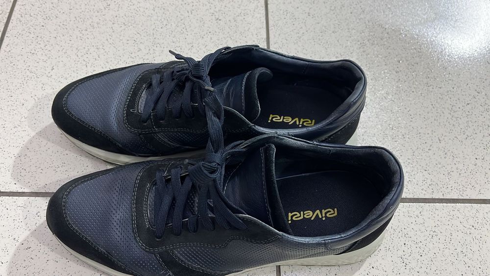 Мужские кроссовки