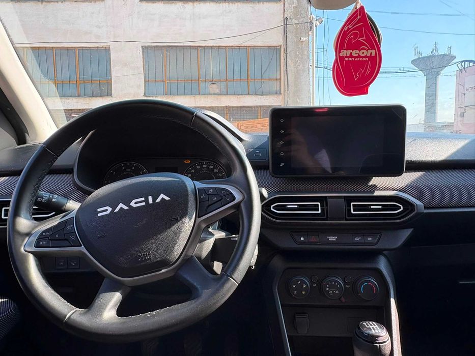 Dacia Logan 2024 • TCe 100 • 65.000 km • FACTURĂ