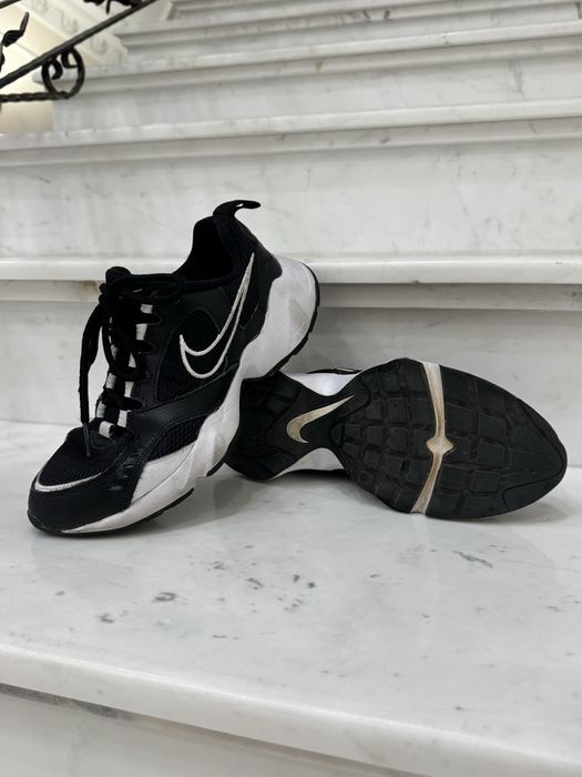 Оригинални спортни обувки Nike