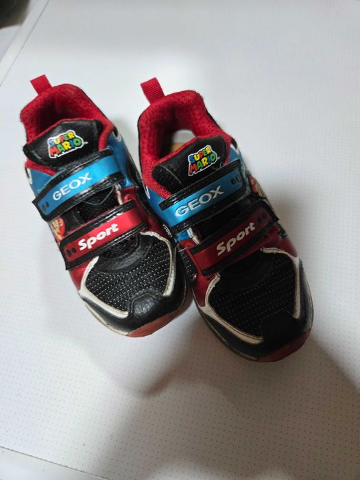 Маратонки за момче geox