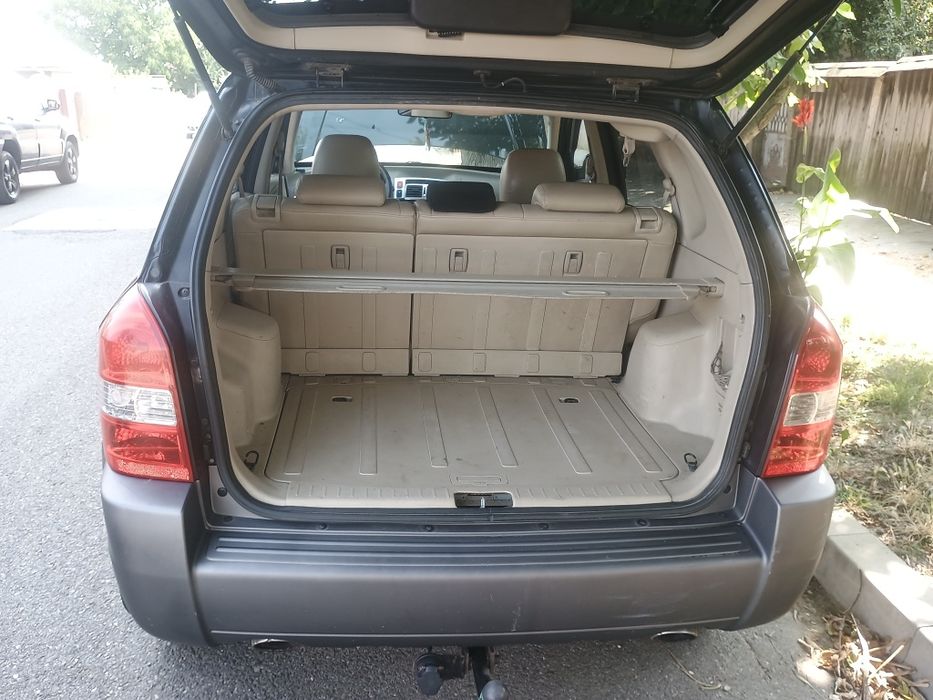 Vând Hyundai Tucson 2009 diesel 140 cai