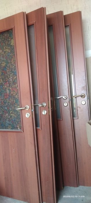 Есіктер разны размер