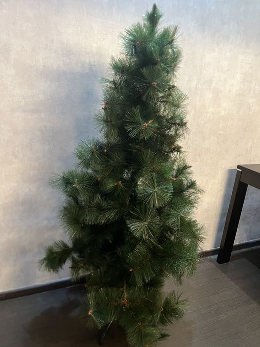 Елка новогодняя