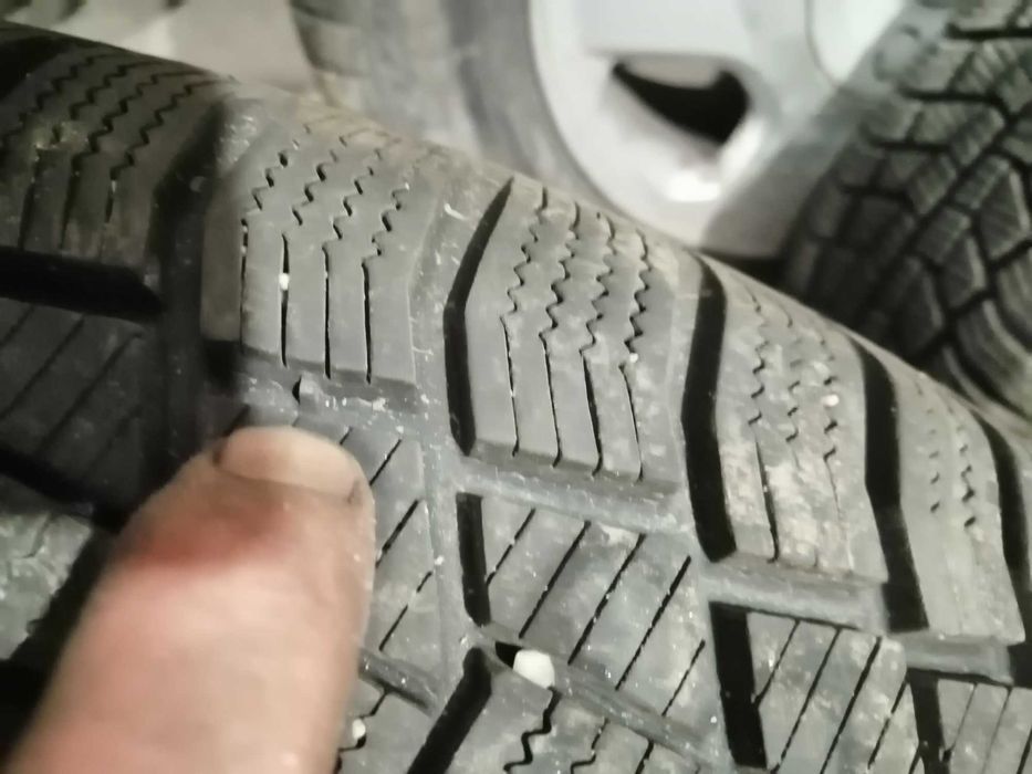 Гуми Viking 195/65R15 с алуминиеви джанти