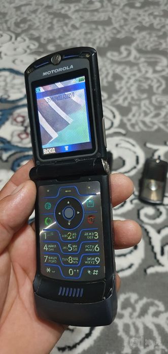 Telefonlar sotuvda azizlar